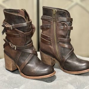 Freebird Baker Boots, size 5, Brown, gently used.